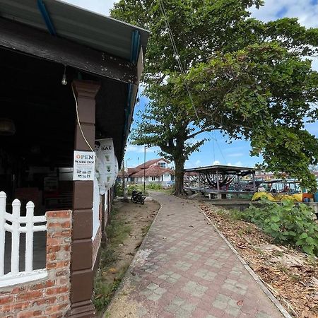 Roomstay By Abe Cottage Kampung Kuala Besut Luaran gambar
