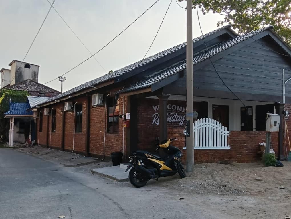 Roomstay By Abe Cottage Kampung Kuala Besut Luaran gambar