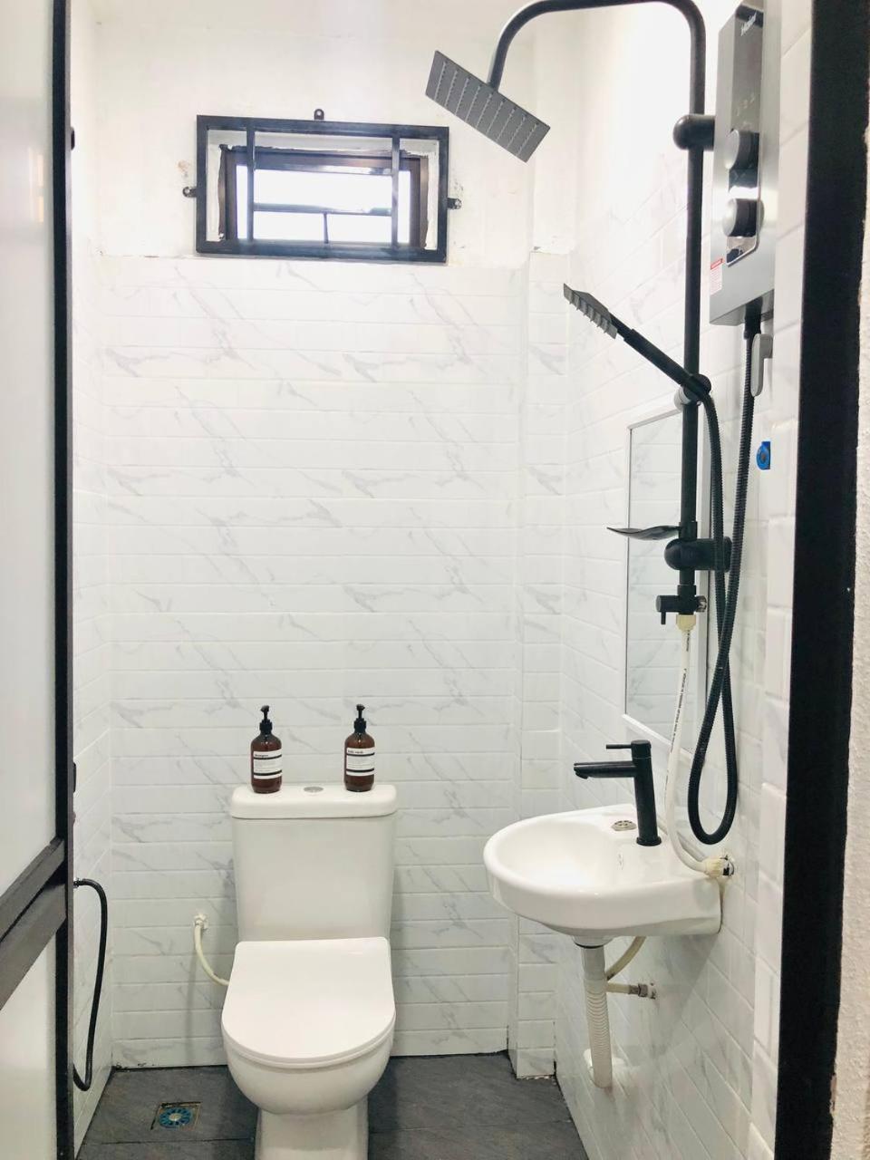 Roomstay By Abe Cottage Kampung Kuala Besut Luaran gambar